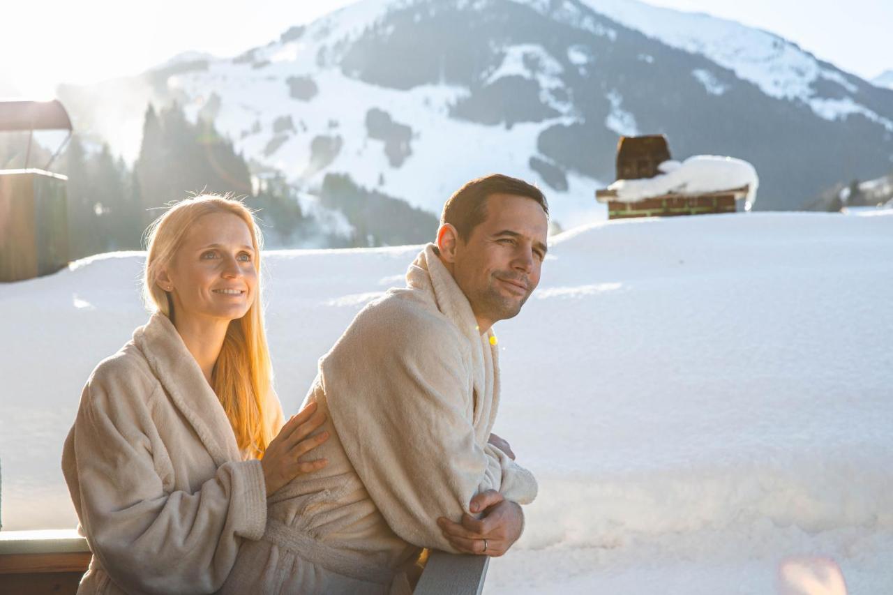 Hotel Barbarahof Saalbach, Inkl Jokercard 외부 사진
