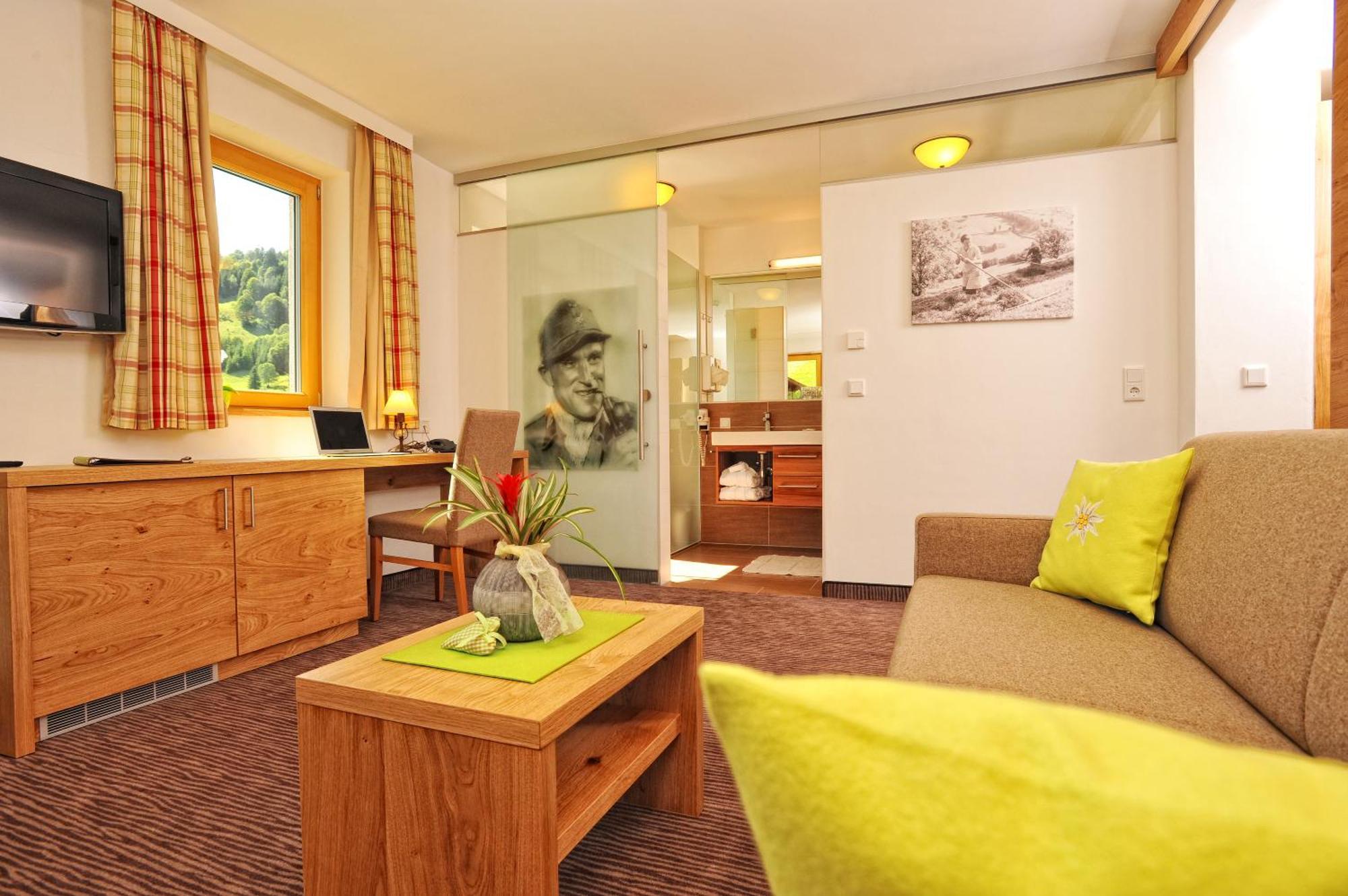 Hotel Barbarahof Saalbach, Inkl Jokercard 외부 사진
