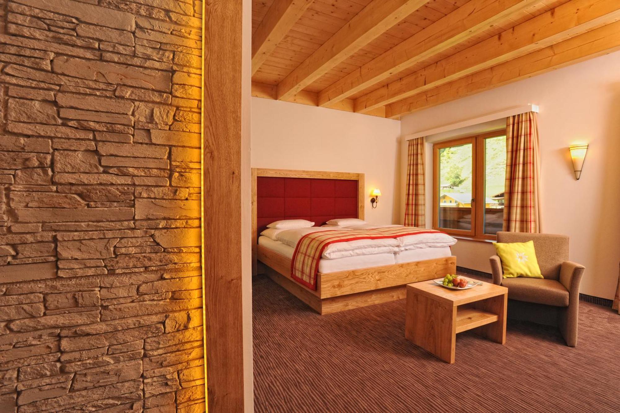 Hotel Barbarahof Saalbach, Inkl Jokercard 외부 사진